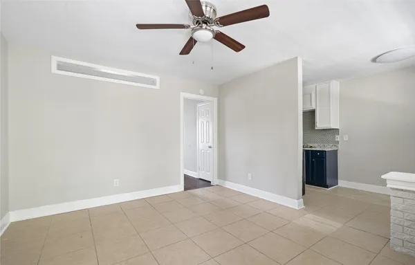 $715,000 | 6810 Del Rio Street, Houston, TX 77021