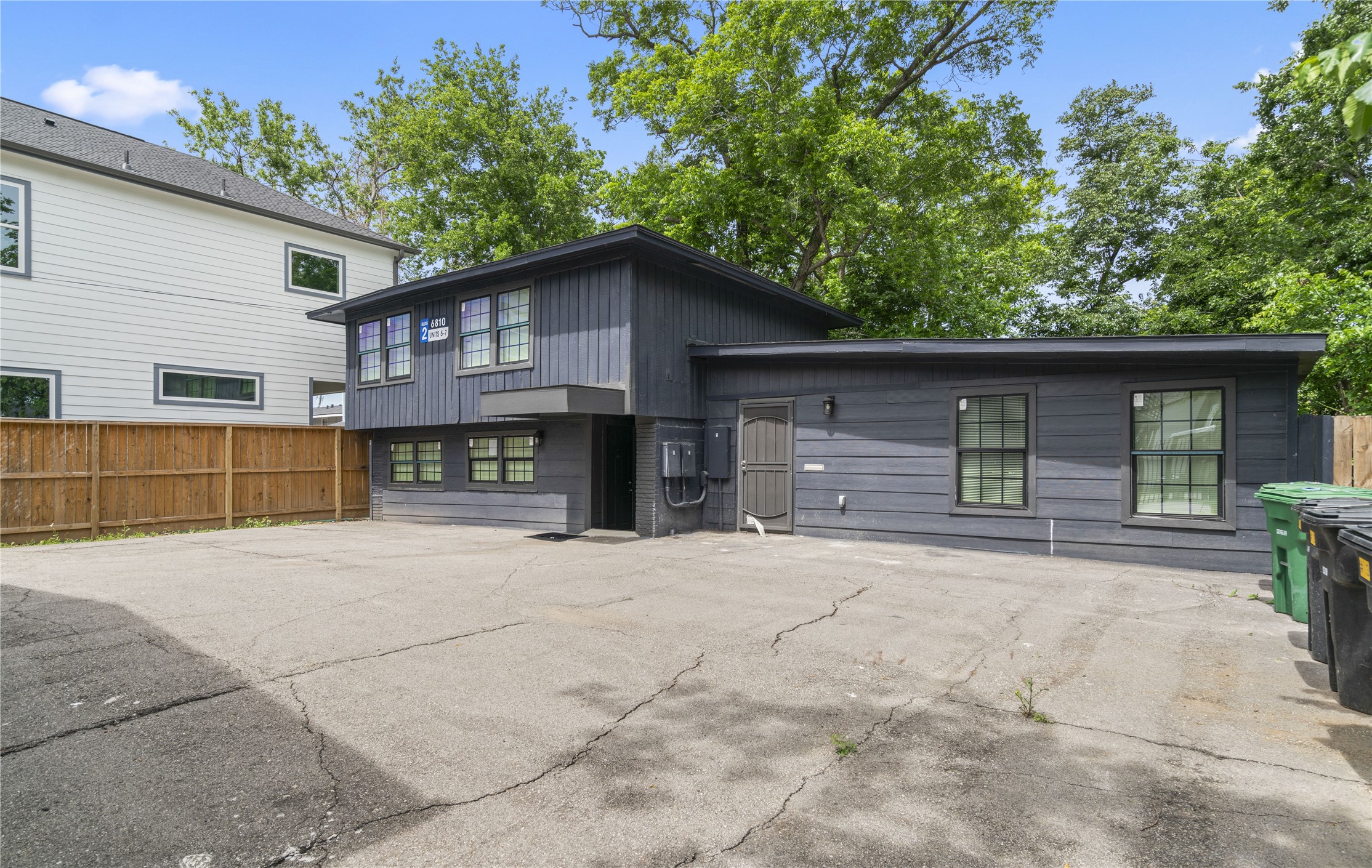 6810 Del Rio Street Houston, TX 77021 - Photo 4 of 12