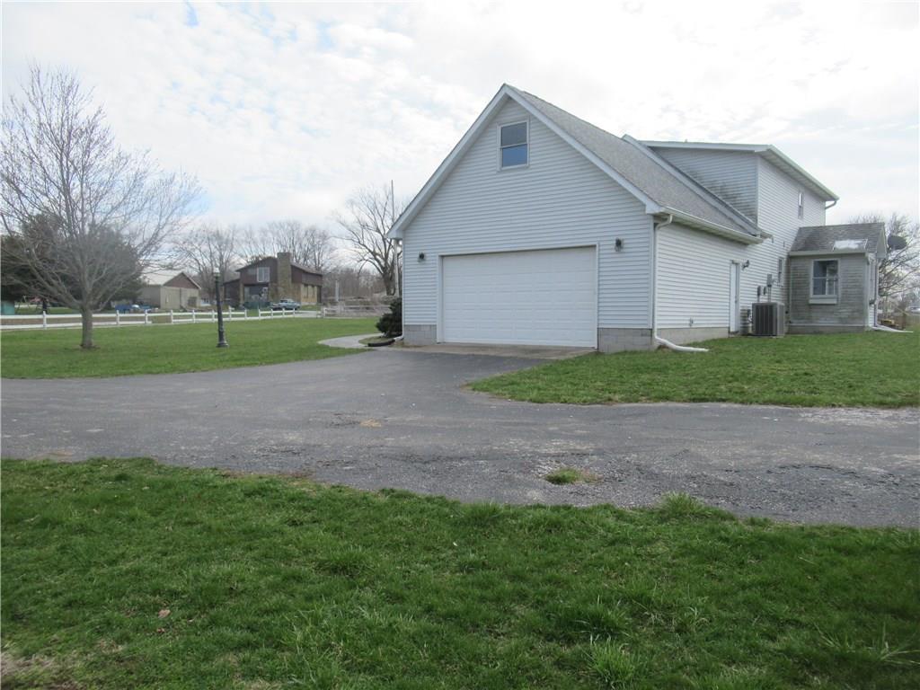 11540 Walters Road Martinsville, IN 46151 - Photo 29 of 34 Gallery Image 29