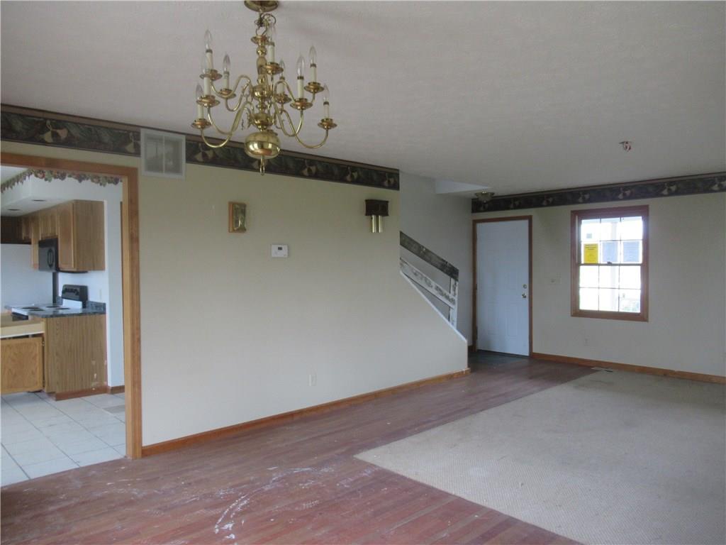 11540 Walters Road Martinsville, IN 46151 - Photo 4 of 34 Gallery Image 4