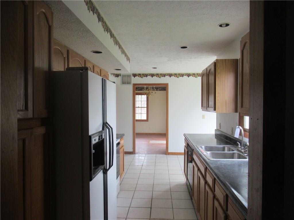 11540 Walters Road Martinsville, IN 46151 - Photo 9 of 34 Gallery Image 9