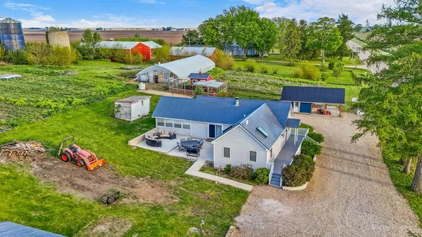 $550,000 | 2S919 Dauberman Road, Elburn, IL 60119