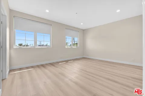 $5,950 | 3833 Huron Avenue, Unit 4, Culver City, CA 90232