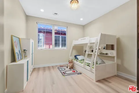 $5,950 | 3833 Huron Avenue, Unit 4, Culver City, CA 90232