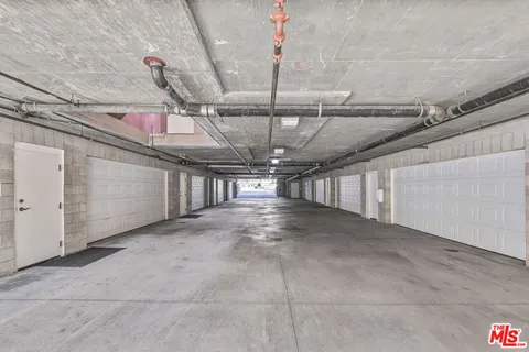 $5,950 | 3833 Huron Avenue, Unit 4, Culver City, CA 90232