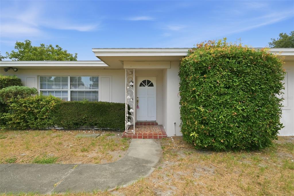 1981 Temple Terrace Clearwater, FL 33764 - Photo 2 of 28