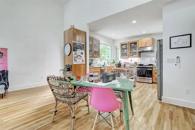 $945,000 | 809 East 44th Street, Austin, TX 78751