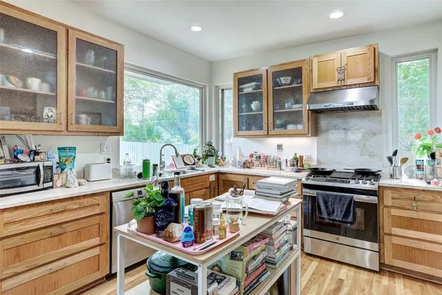 $945,000 | 809 East 44th Street, Austin, TX 78751