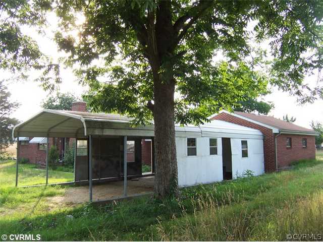 2966 Travellers Road Shacklefords, VA 23156 - Photo 6 of 11 Exterior Front