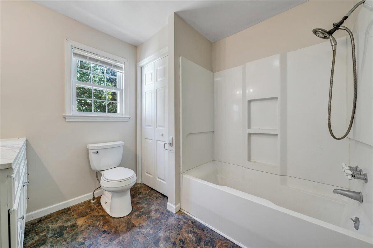 1096 Collierstown Road Lexington, VA 24450 - Photo 20 of 38 20-MIB04180