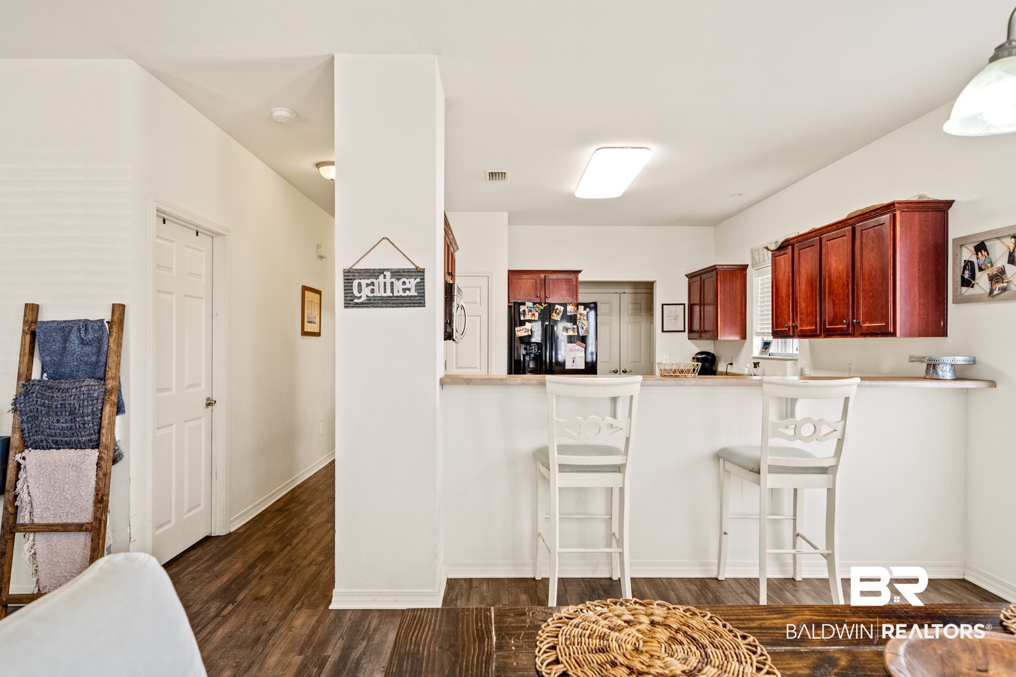 33142 A Stables Drive, Unit 8A Daphne, AL 36527 - Photo 7 of 15 Breakfast Bar