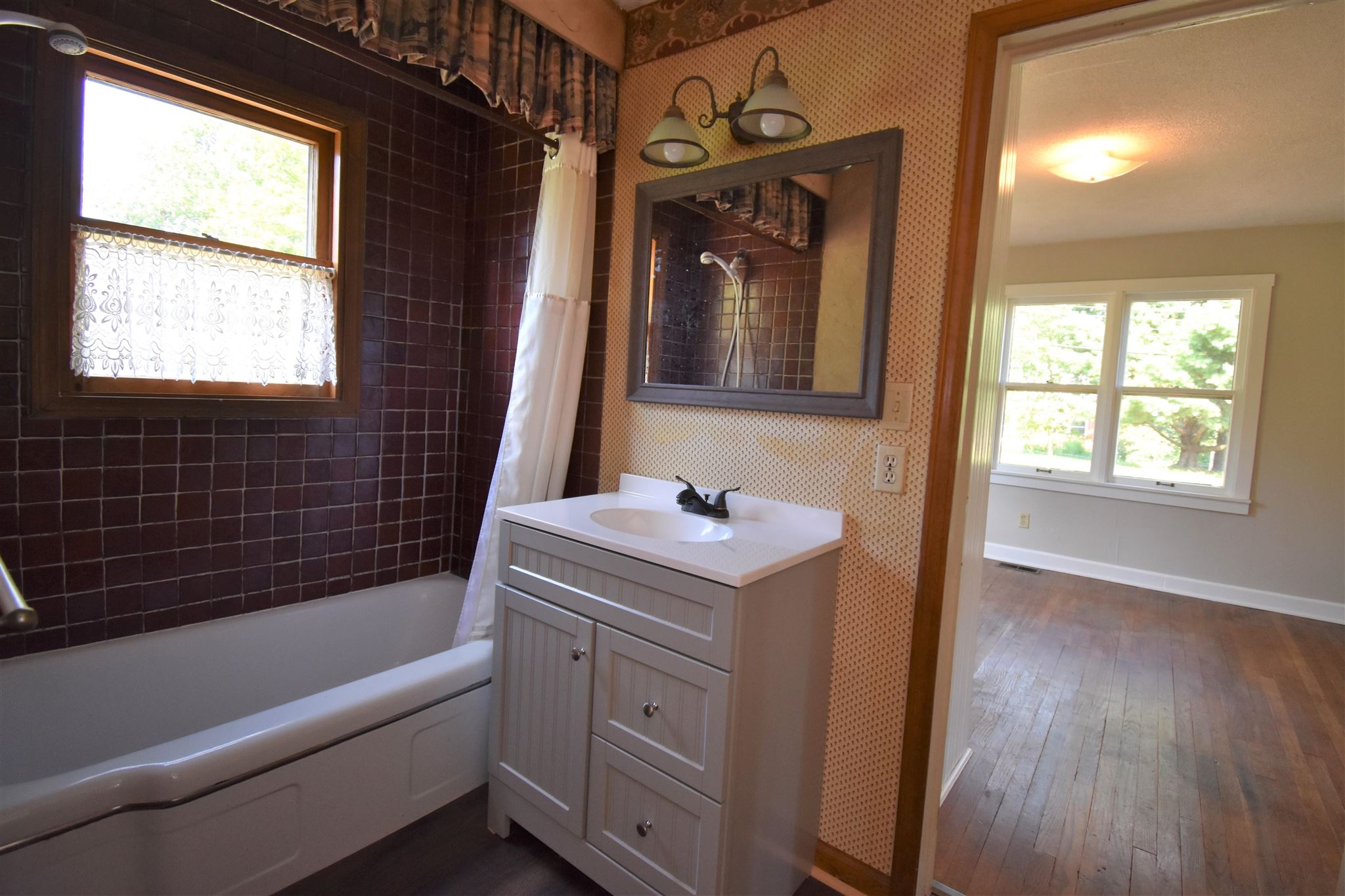 1504 East Matlock Road Bloomington, IN 47408 - Photo 7 of 20