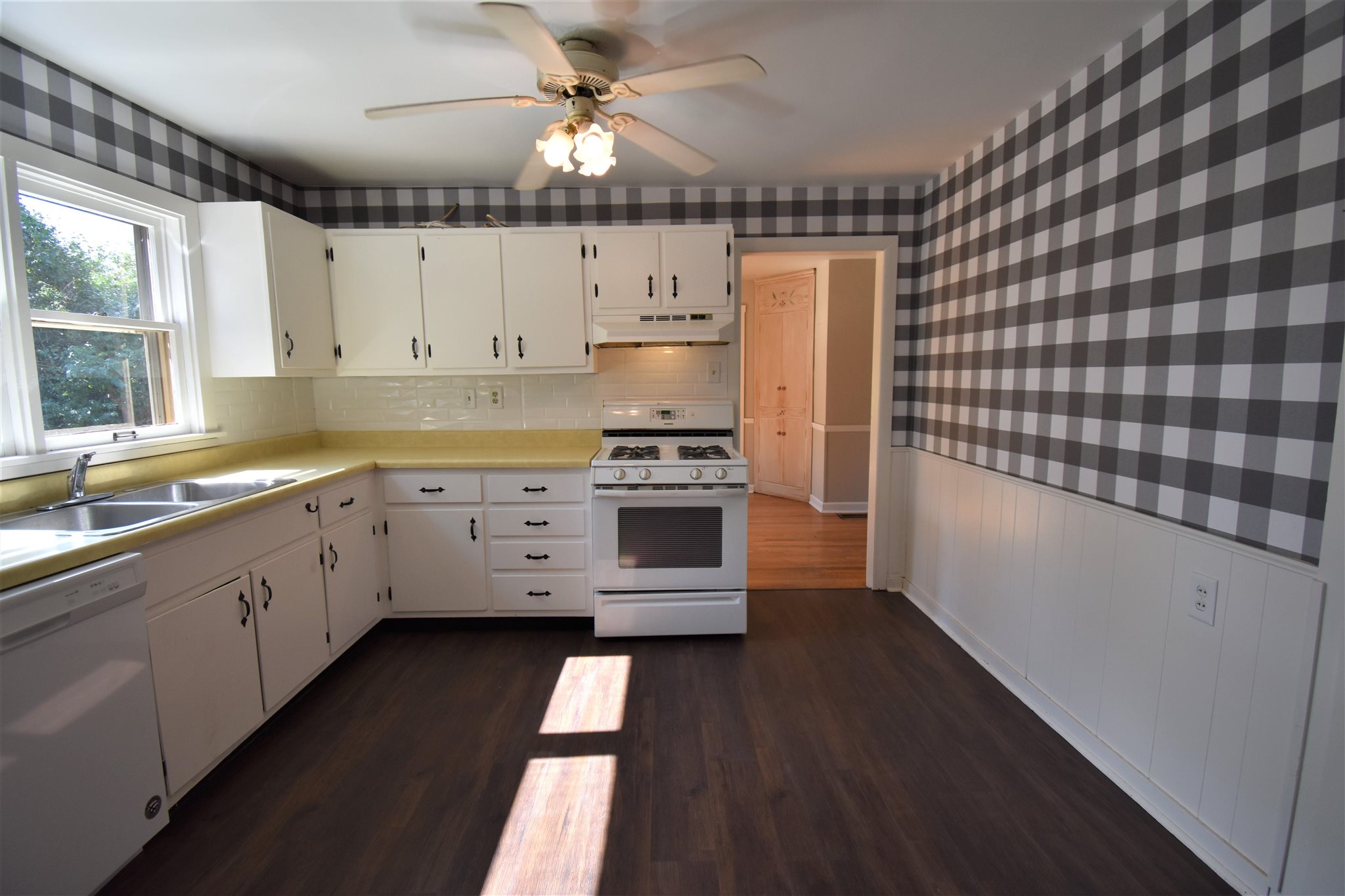 1504 East Matlock Road Bloomington, IN 47408 - Photo 10 of 20