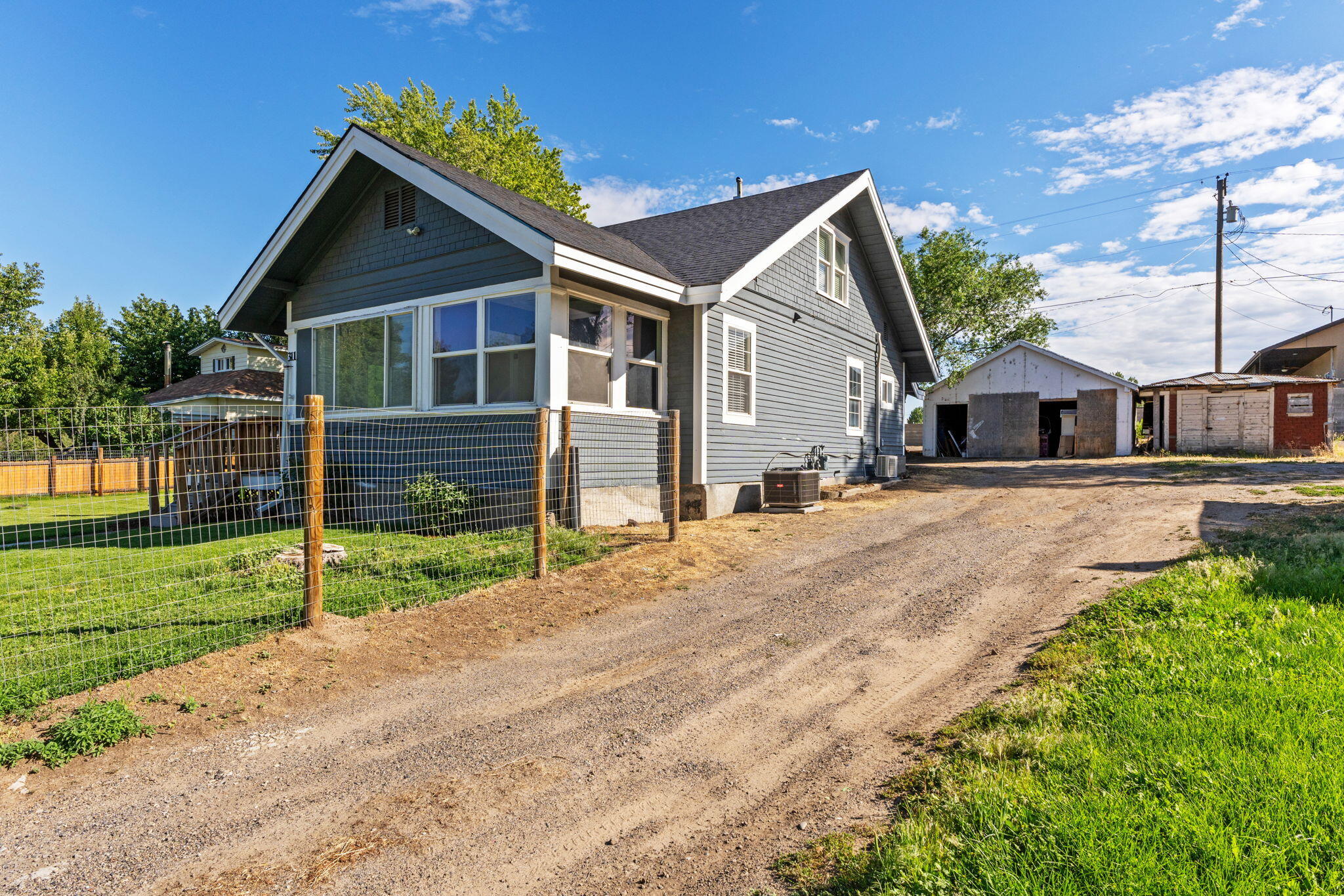 311 West D Street Shoshone, ID 83352 - Photo 17 of 27 3-web-or-mls-1-26