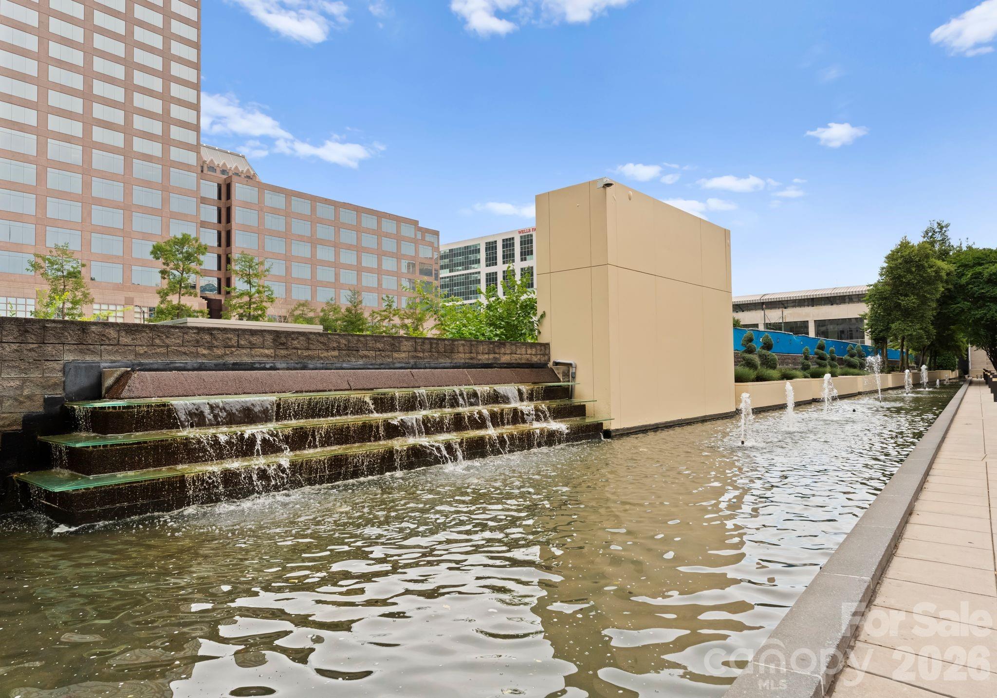435 South Tryon Street, Unit 904 Charlotte, NC 28202 - Photo 41 of 48