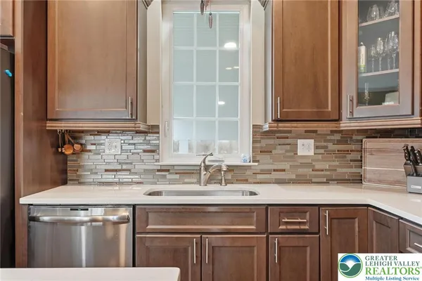$699,999 | 3505 Swabia Court, Lower Macungie Township, PA 18062