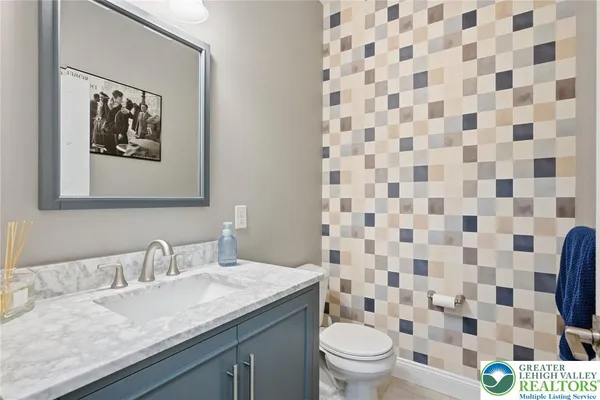 $699,999 | 3505 Swabia Court, Lower Macungie Township, PA 18062