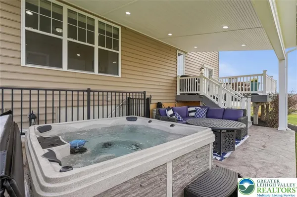 $699,999 | 3505 Swabia Court, Lower Macungie Township, PA 18062