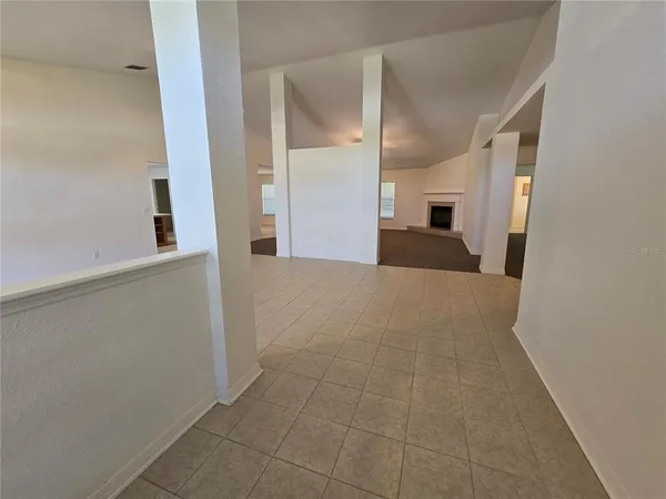 $2,800 | 2081 Farrington Drive, Lakeland, FL 33809