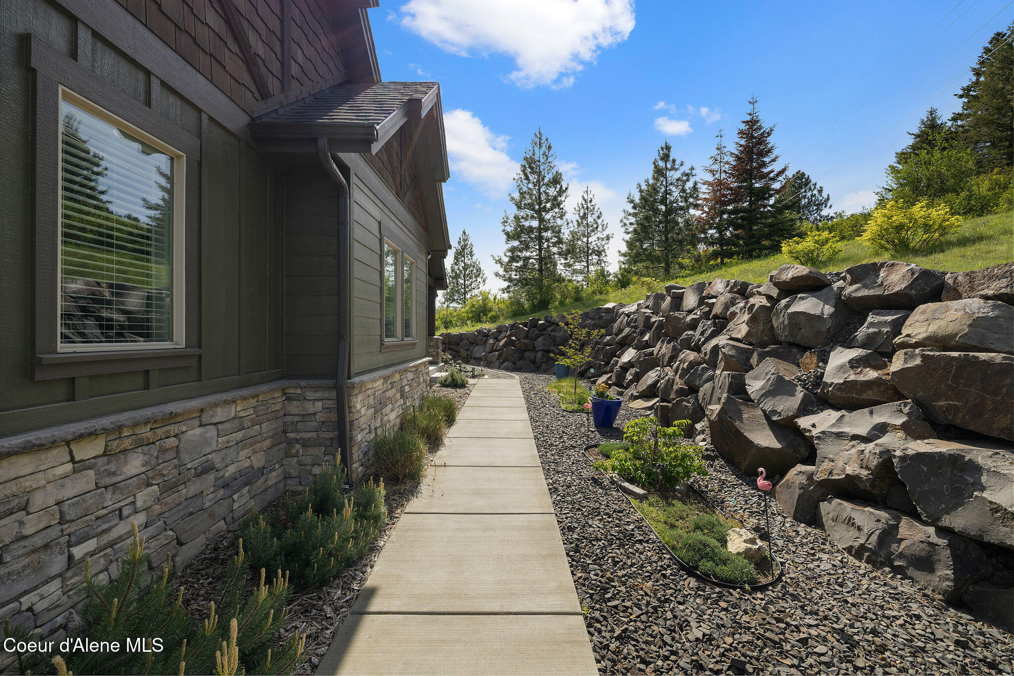 5039 West Presley Road Coeur D'Alene, ID 83814 - Photo 11 of 72 Low Maintenance Landscaping