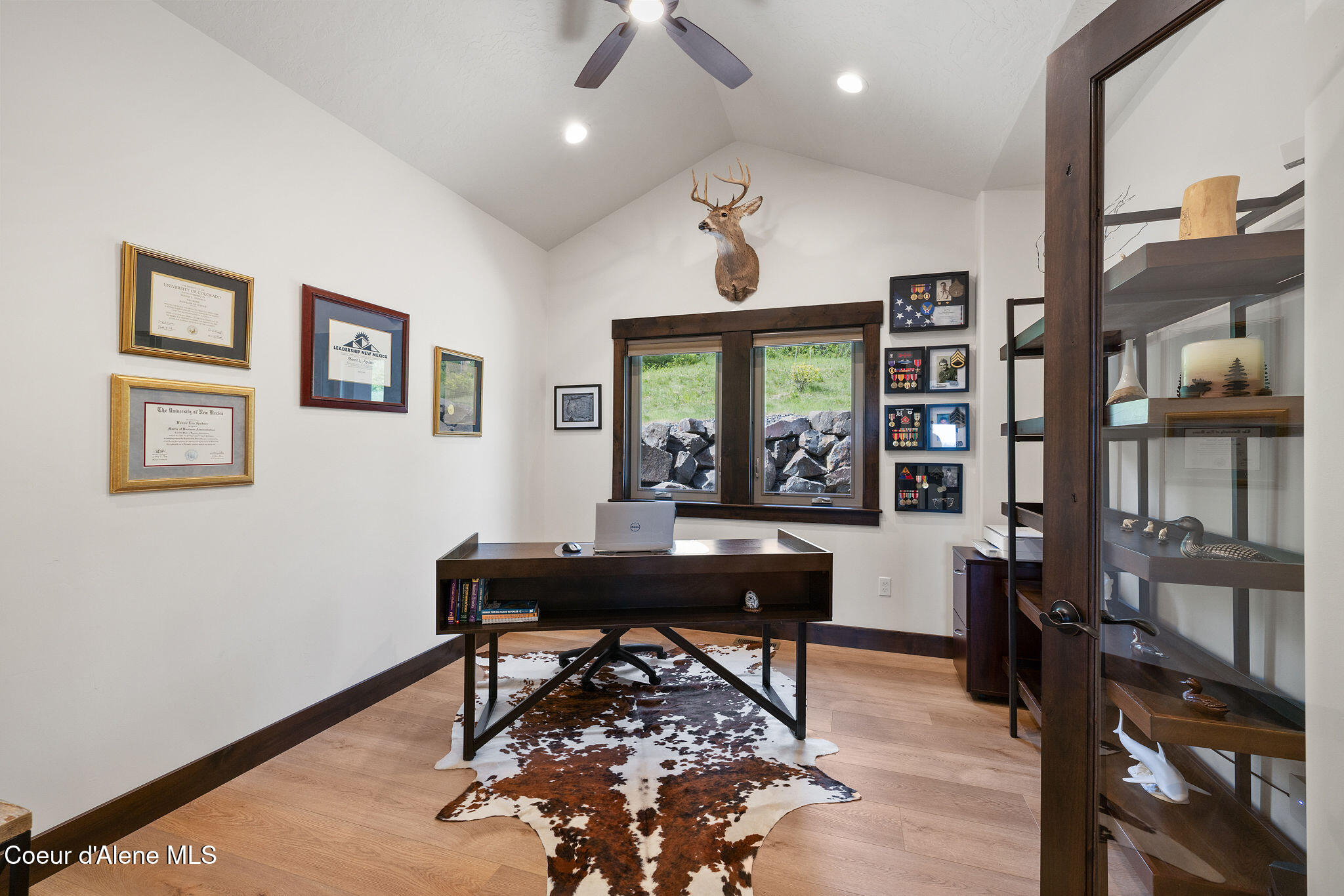5039 West Presley Road Coeur D'Alene, ID 83814 - Photo 38 of 72 Executive Office