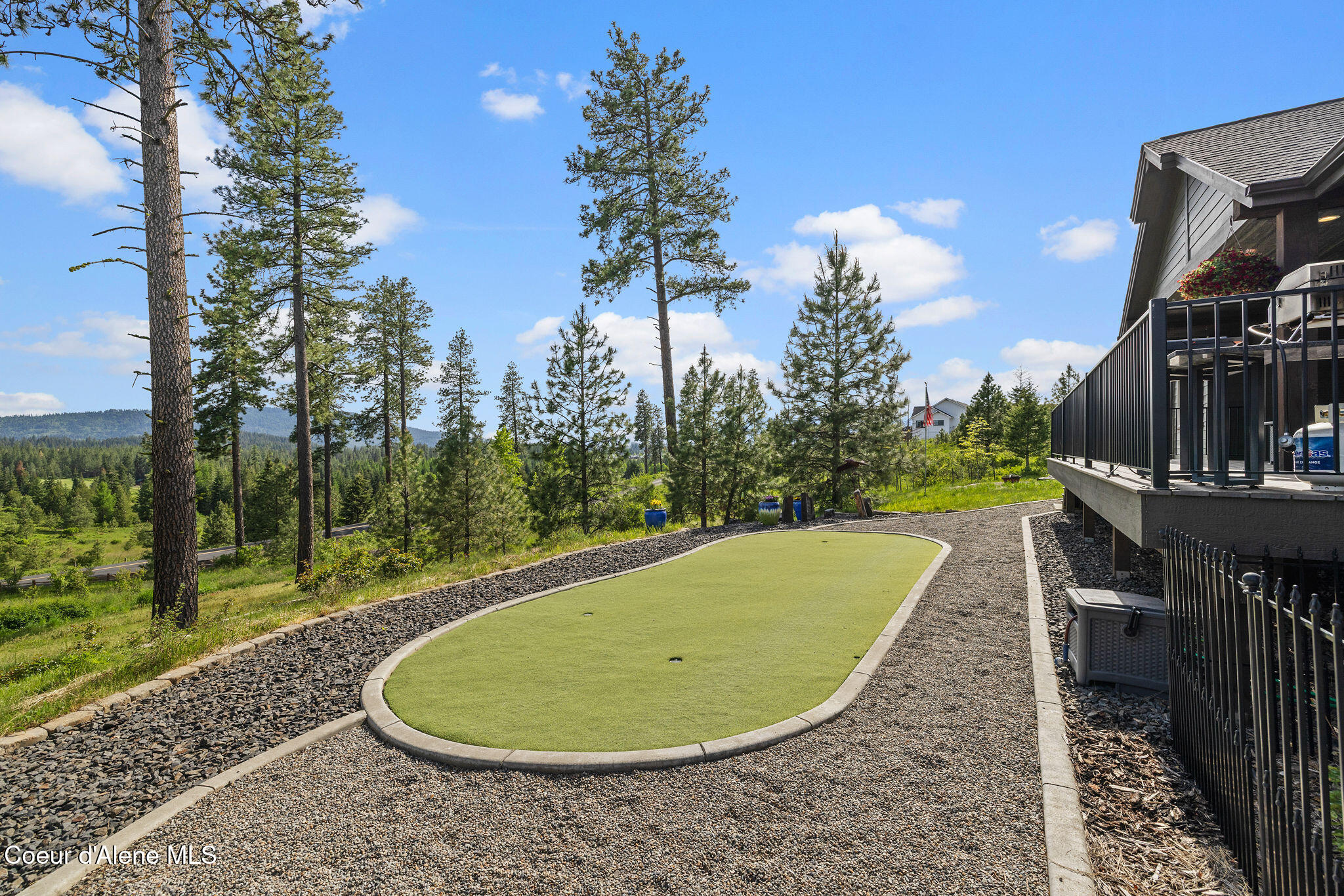 5039 West Presley Road Coeur D'Alene, ID 83814 - Photo 45 of 72 Putting Green