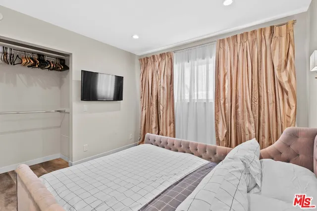 a view of a house with pool