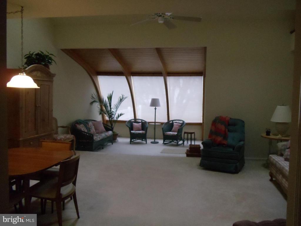 130 Pepperton Court Lititz, PA 17543 - Photo 1 of 27 Gallery Image 1