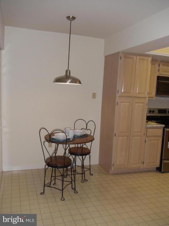 130 Pepperton Court Lititz, PA 17543 - Photo 11 of 27 Gallery Image 11