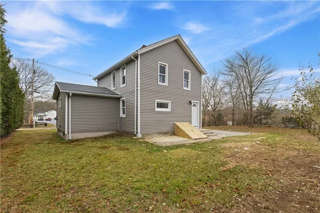 $439,900 | 14 Springbrook Road, Westerly, RI 02891