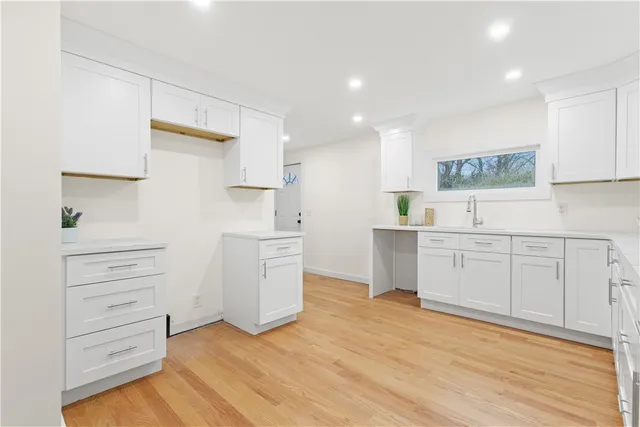 $439,900 | 14 Springbrook Road, Westerly, RI 02891