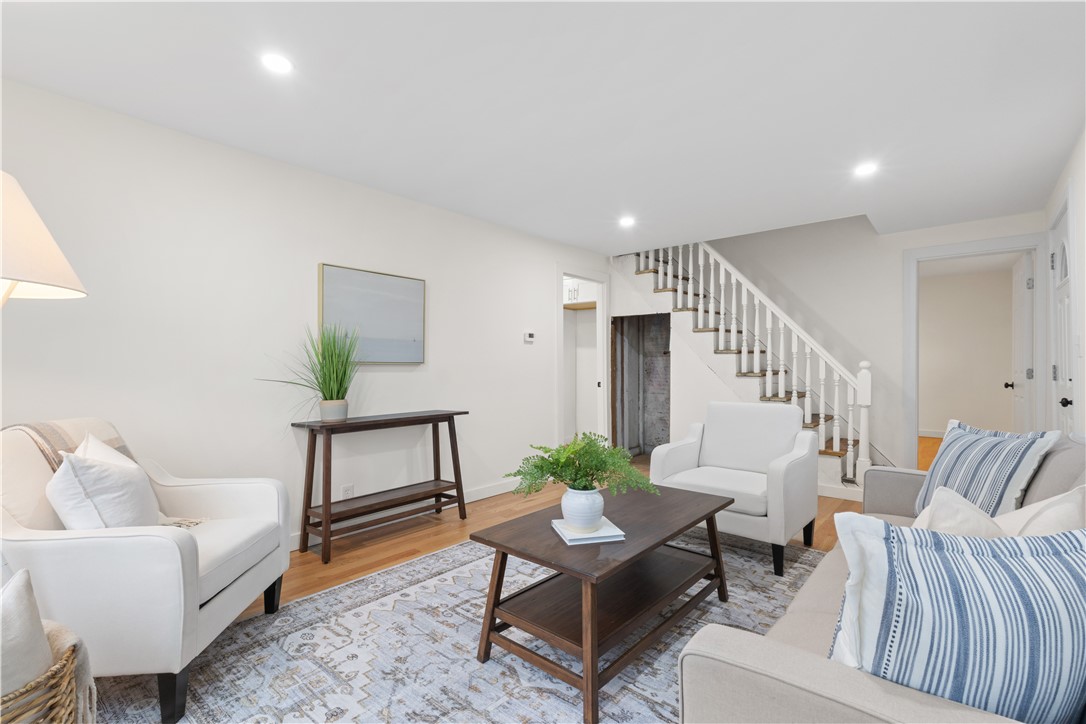 14 Springbrook Road Westerly, RI 02891 - Photo 7 of 28