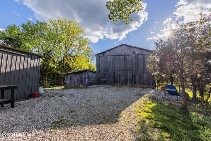 1261 Hickory Grove Road Lawrenceburg, KY 40342 - Photo 33 of 79 33