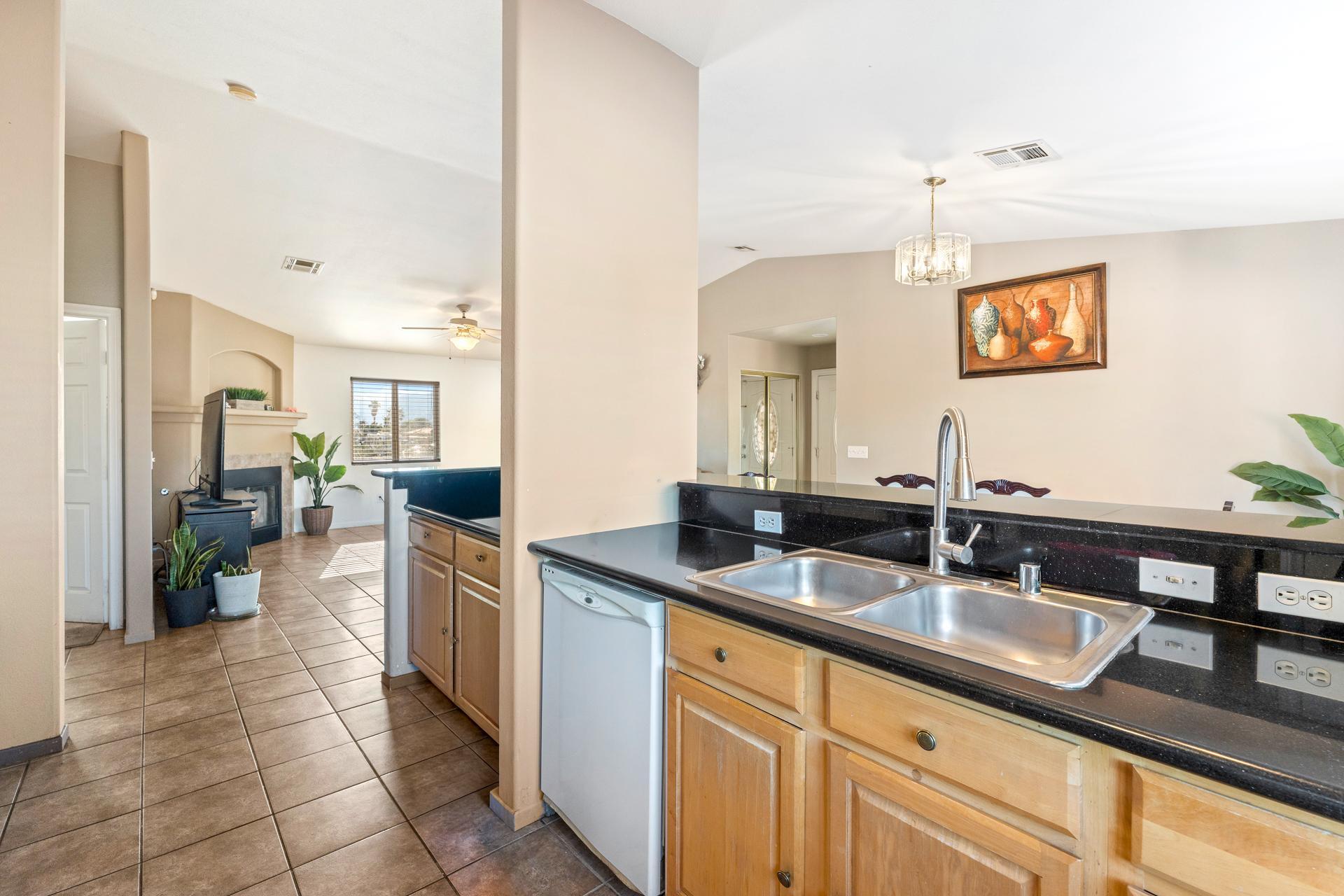 16228 Ave Merced Desert Hot Springs, CA 92240 - Photo 13 of 29 merced-13