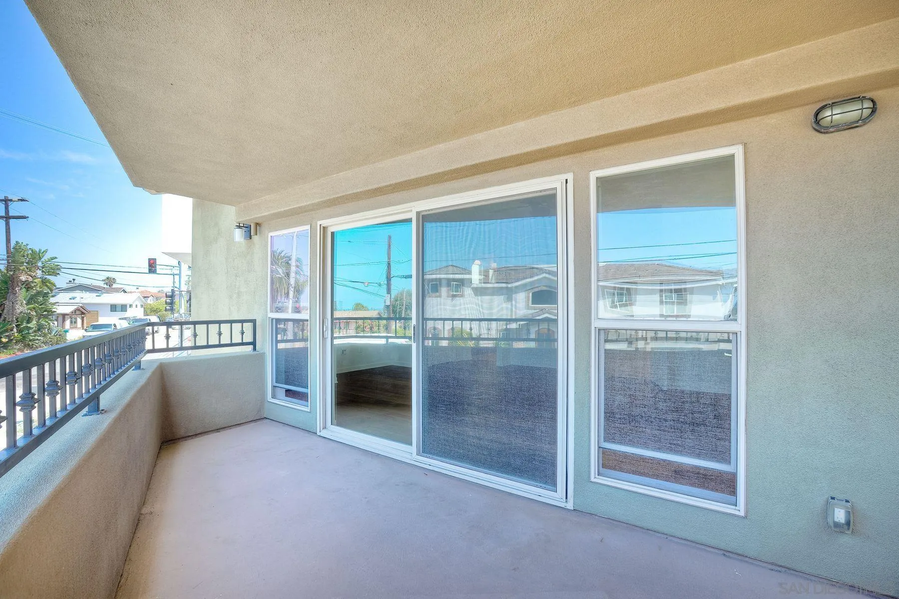 2009 MacKinnon Avenue Encinitas, CA 92007 - Photo 14 of 46 a view of a kitchen and a windows