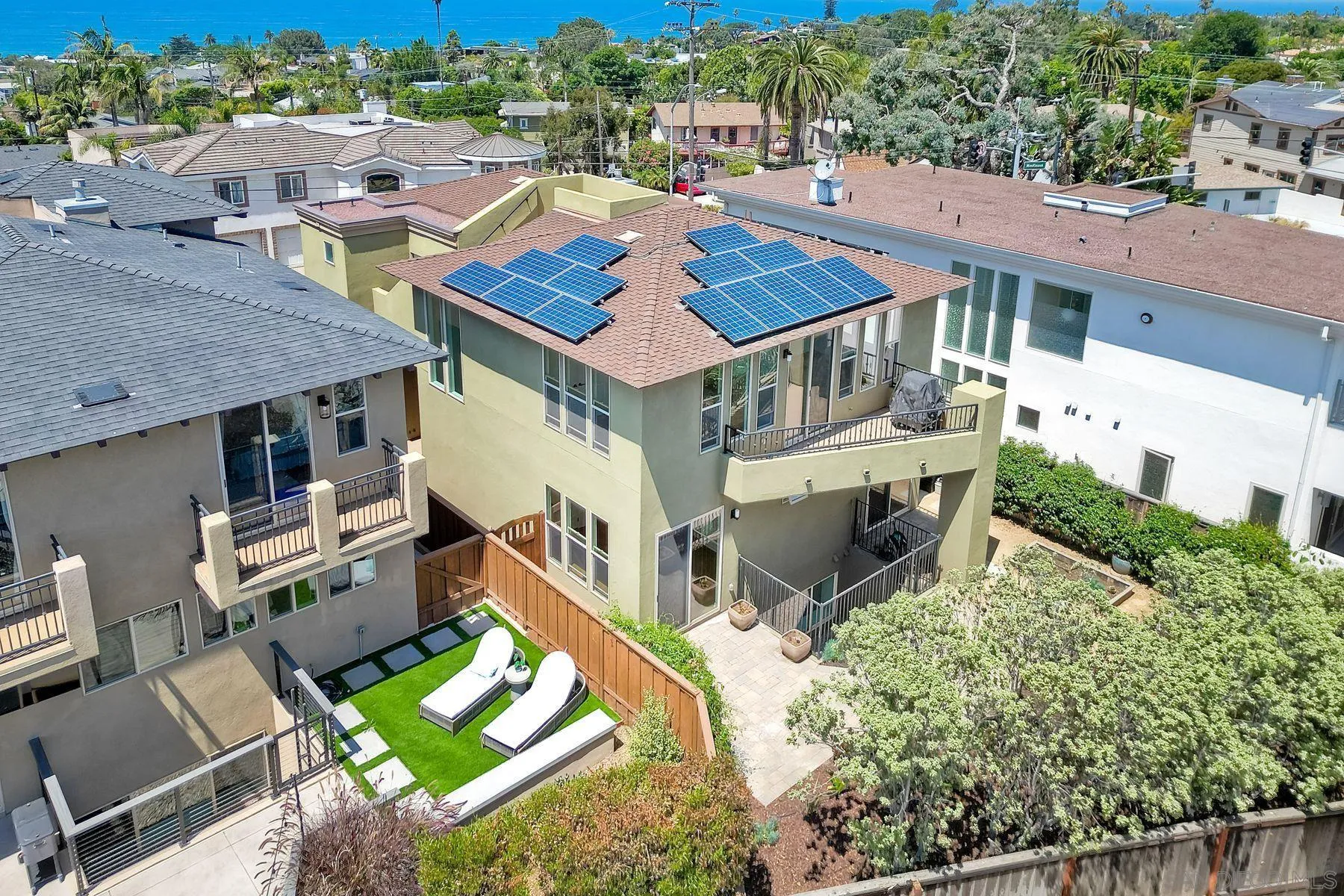 2009 MacKinnon Avenue Encinitas, CA 92007 - Photo 38 of 46 an aerial view of a house with a garden and plants