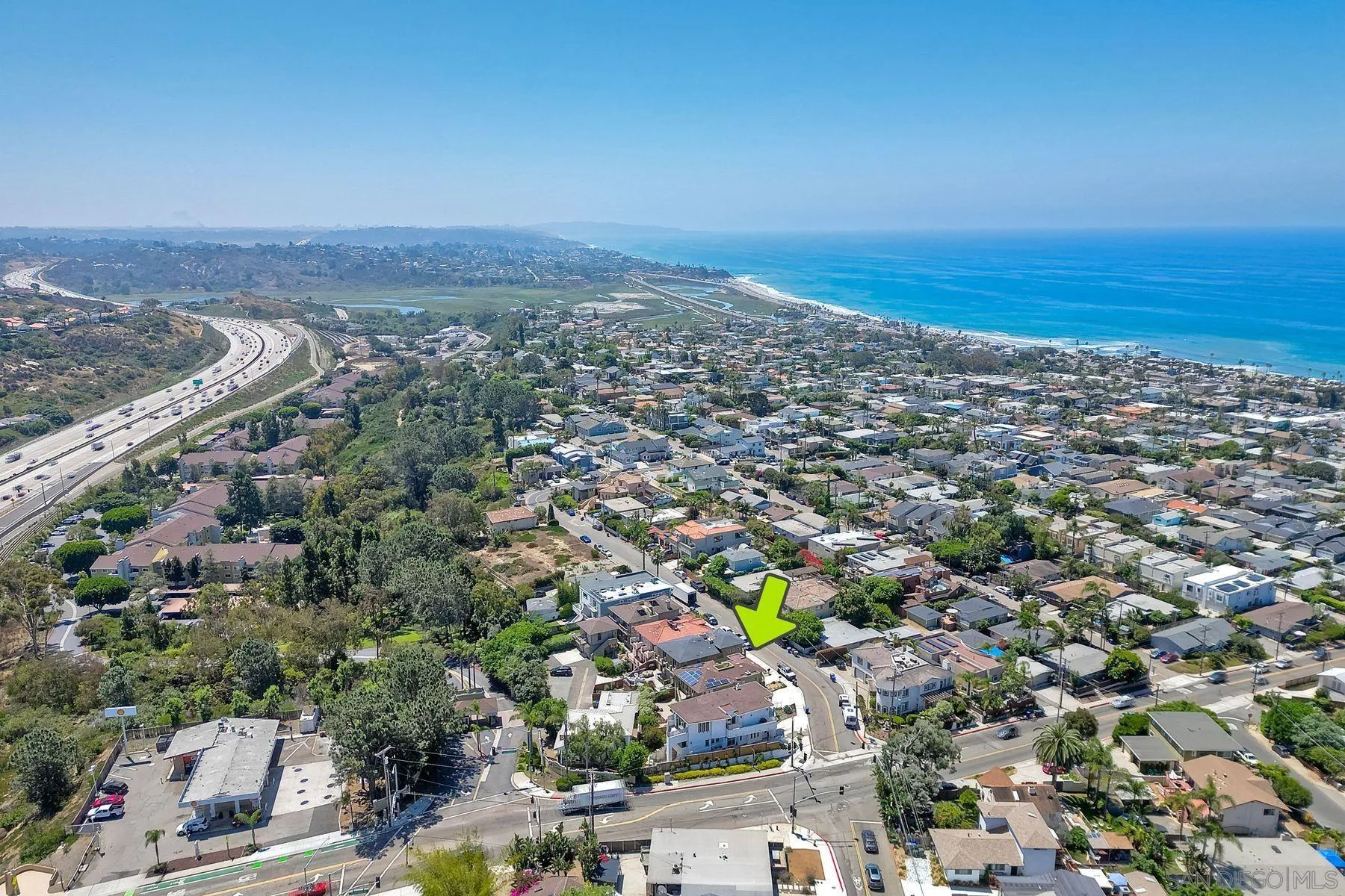 2009 MacKinnon Avenue Encinitas, CA 92007 - Photo 46 of 46 an aerial view of multiple house