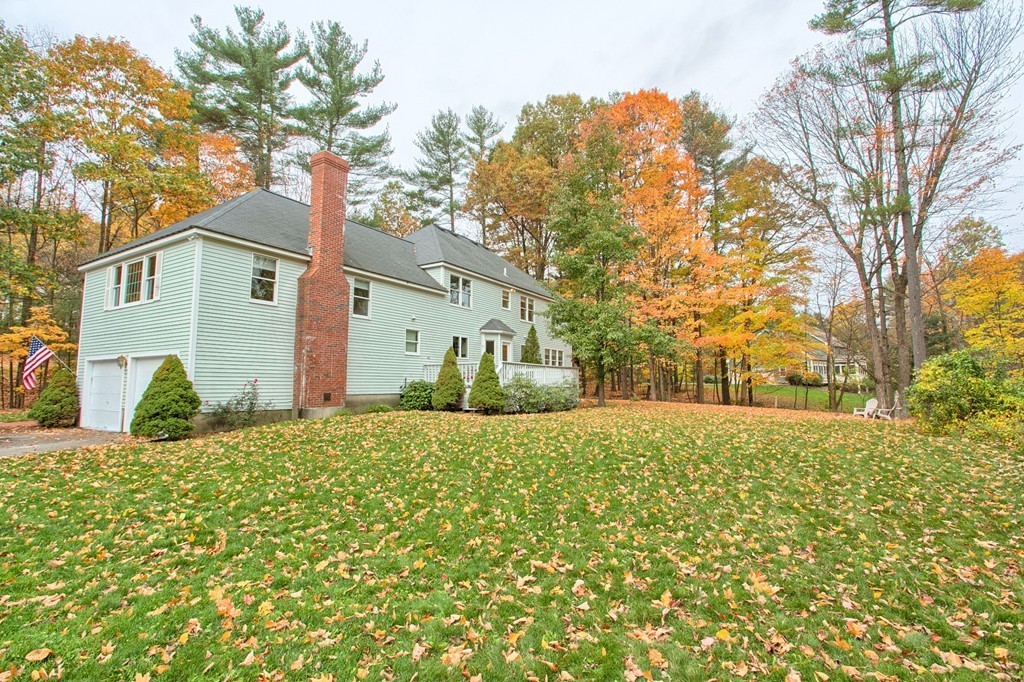 186 Robinson Road Boxborough, MA 01719 - Photo 23 of 28 Gallery Image 23