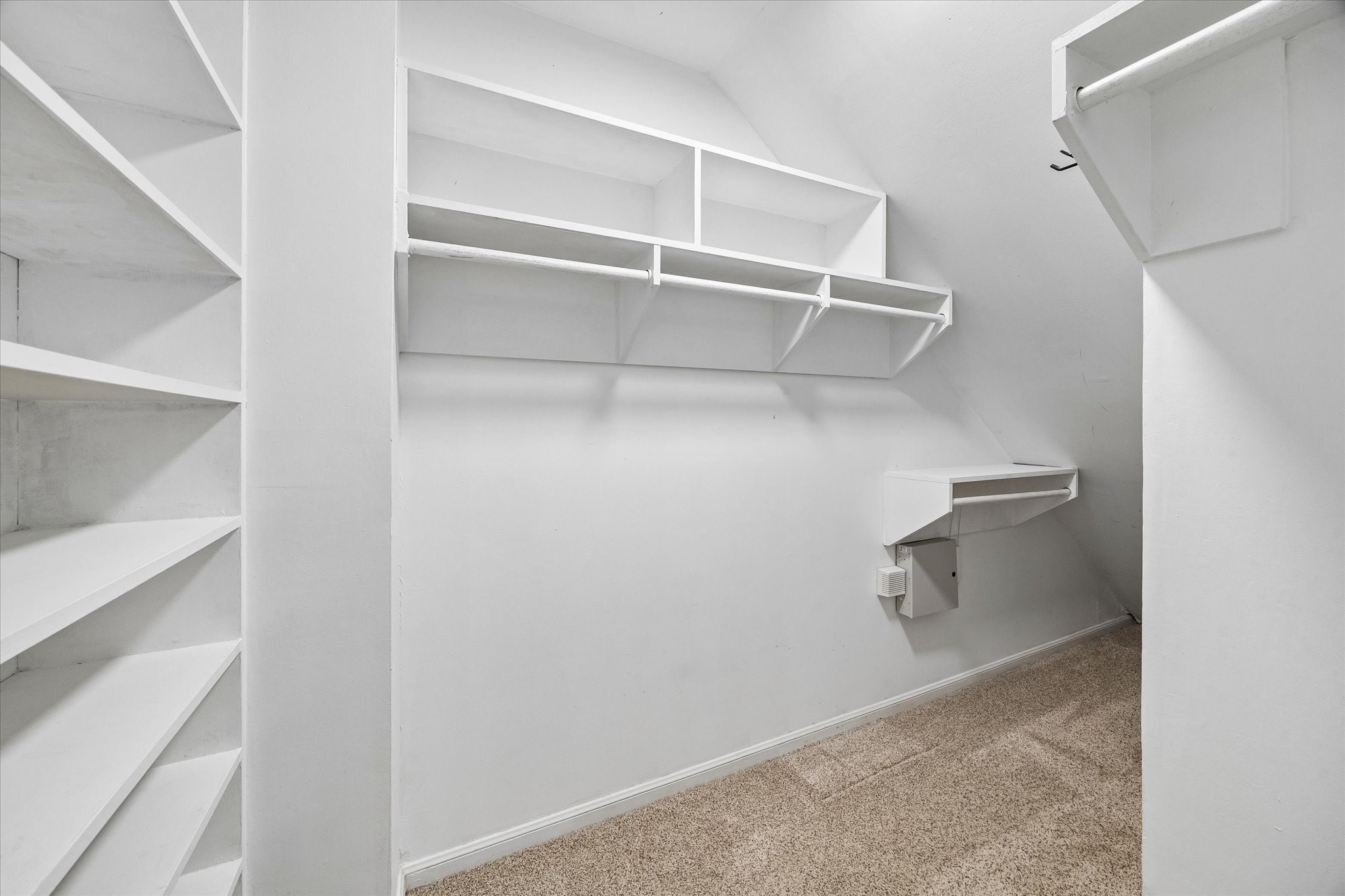 9410 Taidswood Drive Spring, TX 77379 - Photo 29 of 40 Walk-in closet #1 for primary bedroom suite.