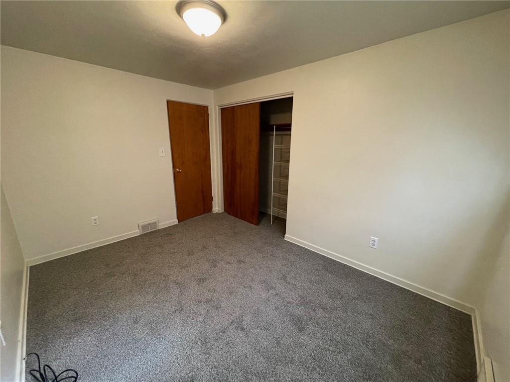 157 Duff Road Pittsburgh, PA 15235 - Photo 8 of 24 Gallery Image 8