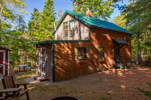$479,000 | 9 Byrnes Road, Bar Harbor, ME 04609