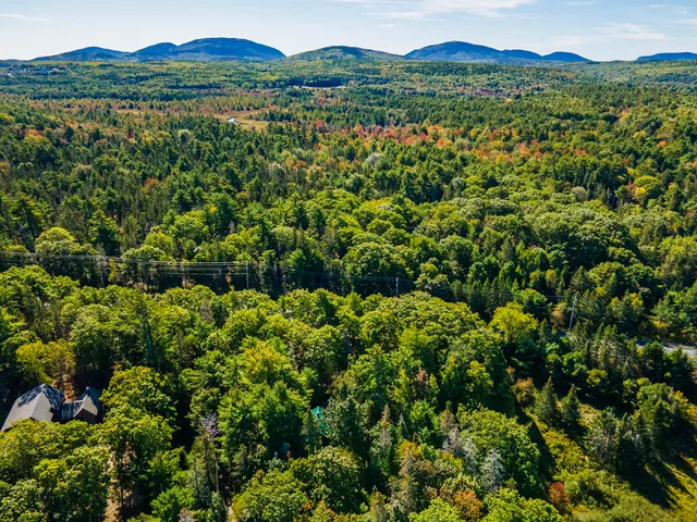 $479,000 | 9 Byrnes Road, Bar Harbor, ME 04609