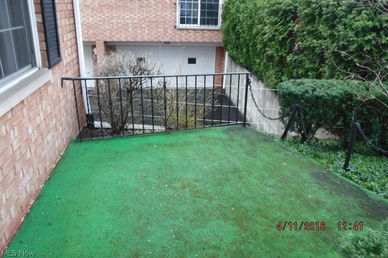 19646 Lorain Road, Unit 13 Cleveland, OH 44126 - Photo 3 of 16 Gallery Image 3