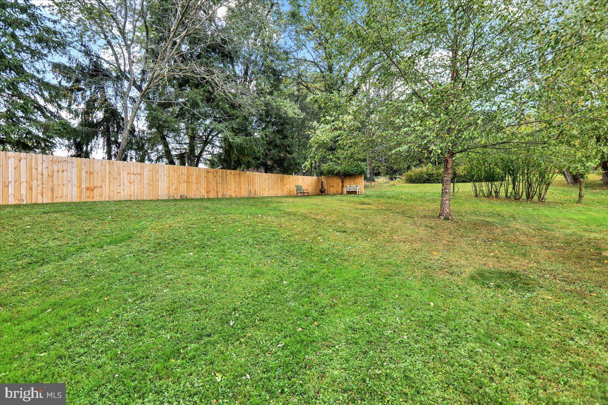 518 Spring Valley Road Reading, PA 19604 - Photo 44 of 49 a view of an outdoor space and a yard