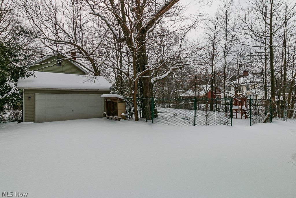 3780 Mayfield Road Cleveland Heights, OH 44121 - Photo 31 of 33