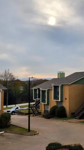 $1,299 | 5813 Lake Hubbard Parkway, Unit 408, Garland, TX 75043