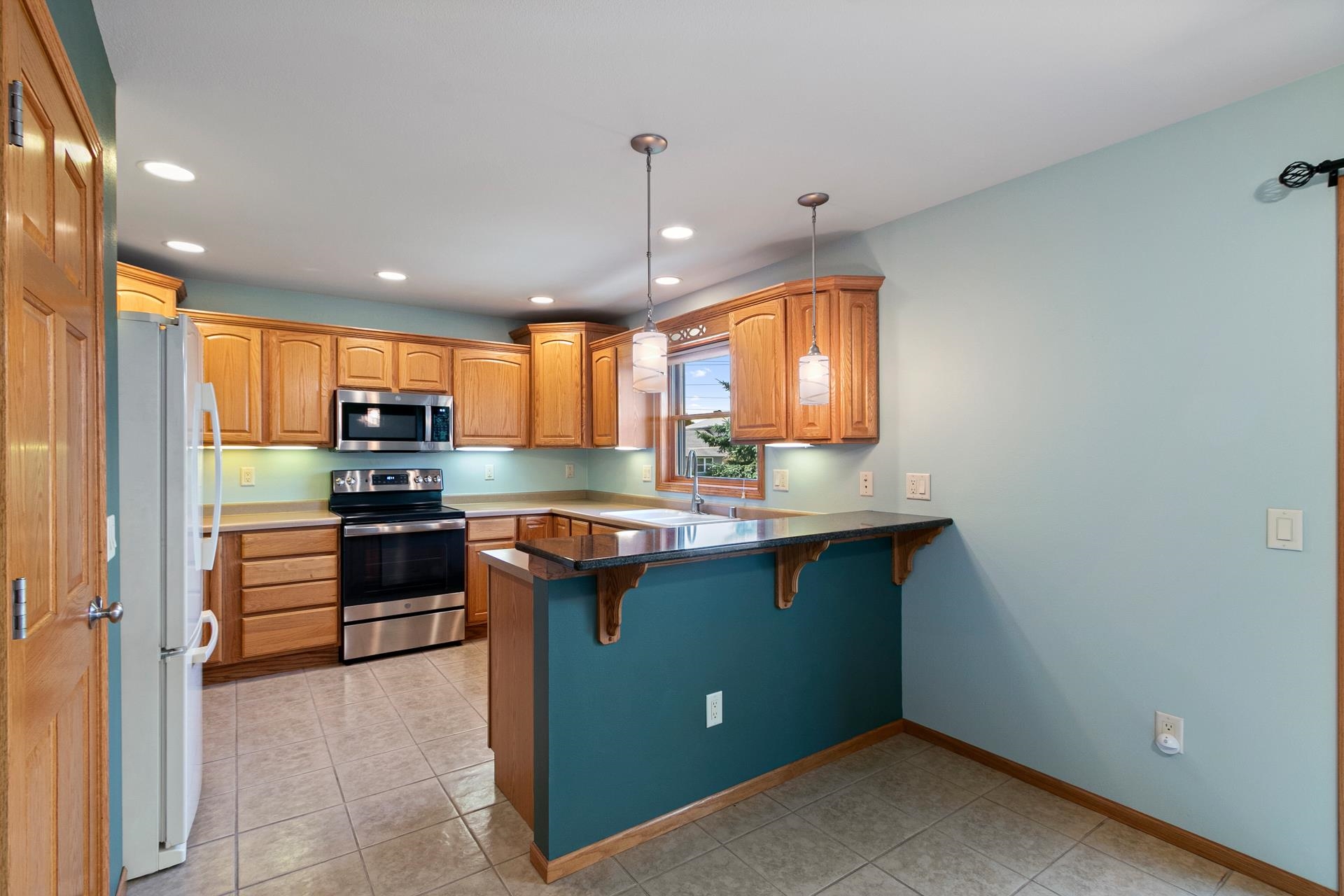 1601 Raspberry Lane Mount Horeb, WI 53572 - Photo 13 of 67