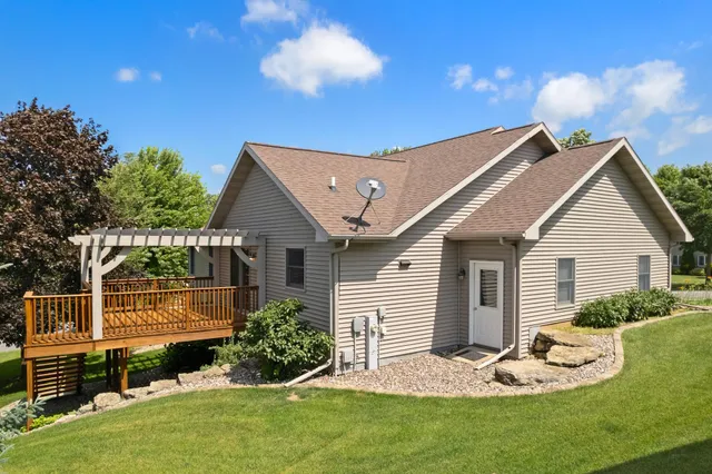 $579,000 | 1601 Raspberry Lane, Mount Horeb, WI 53572