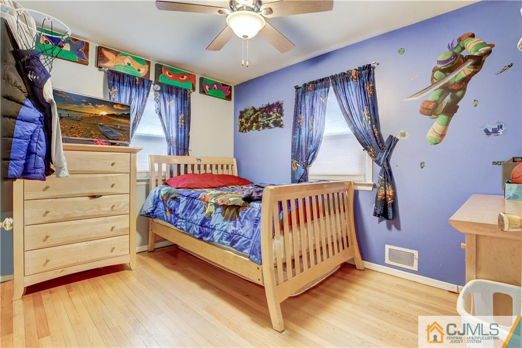 1361 Huron Road North Brunswick, NJ 08902 - Photo 14 of 25 Gallery Image 14