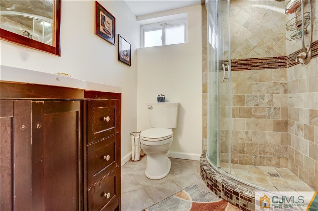 1361 Huron Road North Brunswick, NJ 08902 - Photo 22 of 25 Gallery Image 22